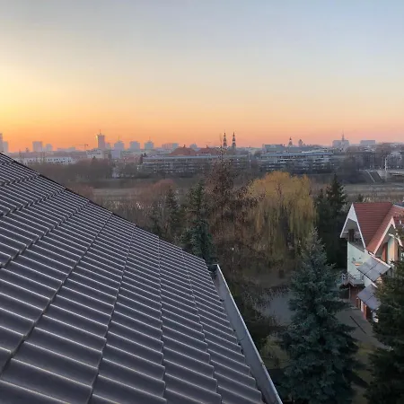 Dora Познань